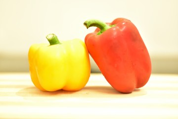 Food photography : yellow and red capsicum