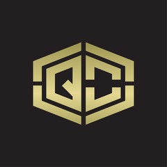 Obraz premium QO Logo monogram with hexagon shape and piece line rounded design tamplate on gold colors