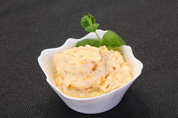 Curd with dry apricot