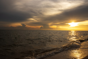 Fototapeta premium sunset on the beach