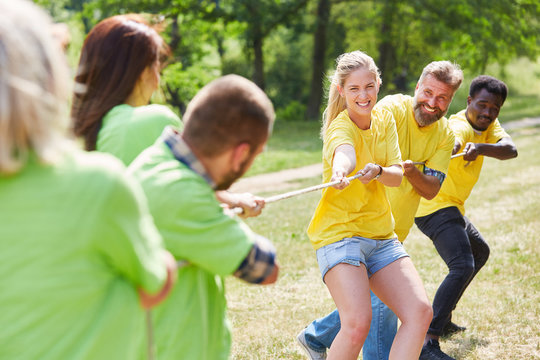 Young people in tug of war competition