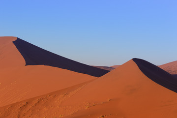 Naklejka na ściany i meble Sossusvlei desert into the Namib-Naukluft National Park