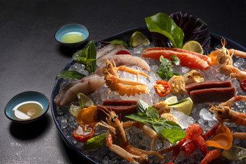Gran plateau royale, piatto di crudo di mare