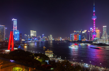 Fototapeta na wymiar Wide Huangpu surrounded by Shanghai districts 