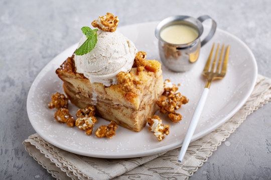 Caramel Apple Bread Pudding With Ice Cream