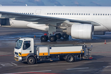 Drinking water machine for passengers, aircraft drinking water supply.