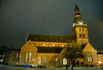 Fototapeta premium Riga, Latvia. Night cathedral view. 