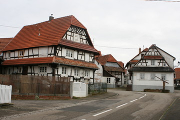 Fototapeta na wymiar Fachwerkhaus in Hunspach. Elsass.