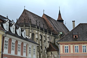 Fototapeta na wymiar viev of the Black church in Brasov from the old town market squere, Transylvania, Romania