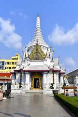 Fototapeta premium Landscape view of Bangkok City Pillar Shrine with blue sky white clouds background