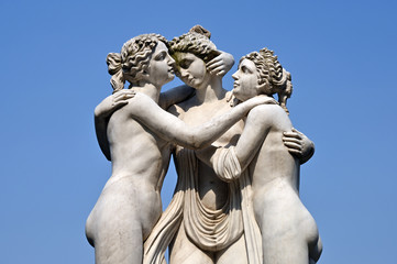 Roman female body art sculpture - obrazy, fototapety, plakaty