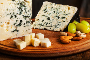 Gorgonzola piccante Italian blue cheese, made from unskimmed cow's milk.
