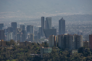 Panorama de la ciudad de México en donde se ven los edificios de reforma