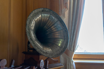 Image of an old gramophone. 19th century.