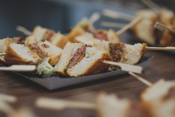 pizza with ham and cheese