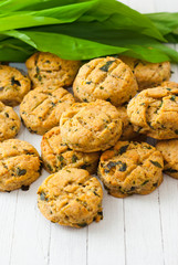 Scones with ramson leaves