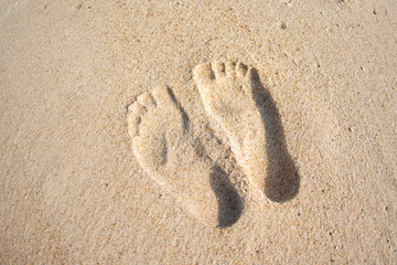 Füsse im Sand relief