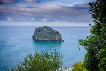 Naklejka premium Huge cliffs near the island of Gastelugache. Basque country. Northern spain