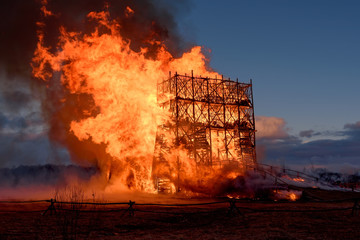 Building in inferno of flames