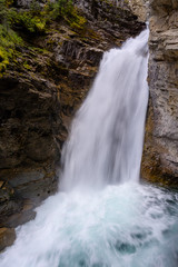 Johnston Canyon waterfall, Banff, Alberta Kanada travel destination