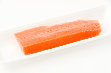 トラウトサーモン刺身用（柵）