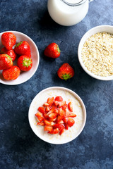 Oats porridge with strawberry