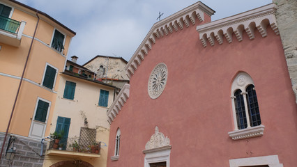 Fototapeta na wymiar Chiesa di San Vincenzo Martire ad Ameglia