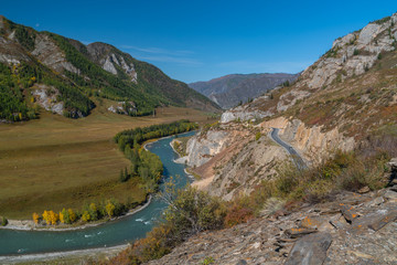Fototapeta na wymiar Mountain autumn landscape and river