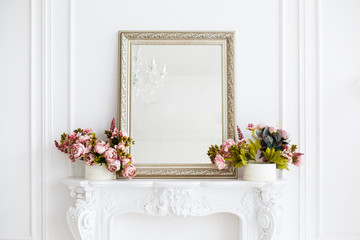 mirror in a classic luxury room in light colors - obrazy, fototapety, plakaty