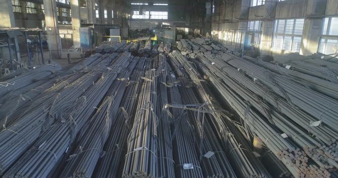 Metal in a warehouse, metal in a covered warehouse, span over metal in a warehouse