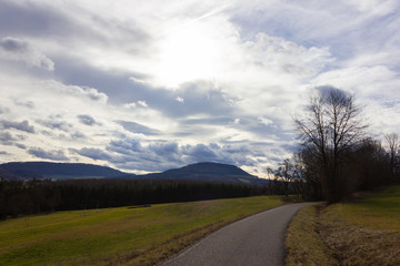 föhn clouds and a bikeway