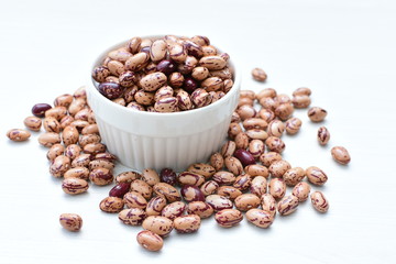 Raw bean grains (Phaseolus vulgaris) displayed in bowl