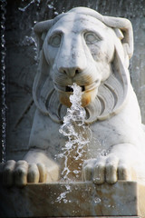 Fototapeta na wymiar Belle Isle Fountain Lion 