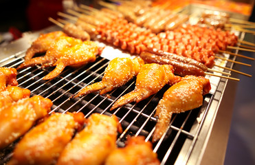Fried chicken cooked according to a special recipe.