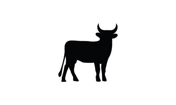 Bull animal outline wildlife symbol icon