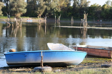 Obraz premium boats on the lake