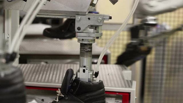 automatic Shoe making machine