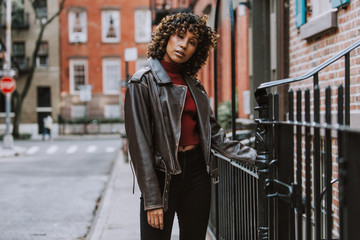 Beautiful girl walking in New york city, concept about new yorkers and lifestyle