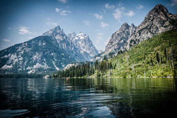 Obraz na płótnie Canvas kayak on mountain lake