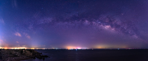 The Milky way by the sea