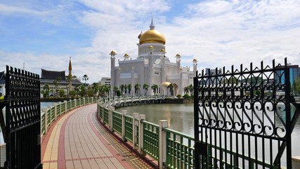 Bandar Seri Begawan, Brunei - March 06 2020: Way to Sultan-Omar-Ali-Saifuddin-Mosque