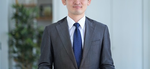 アジア人男性　一人のポートレート