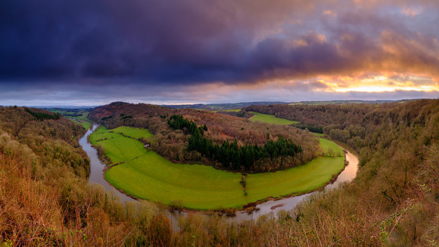 Sunrise over the River Wye from Symonds Yat Rock