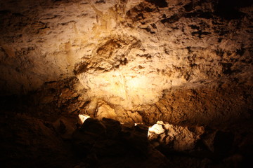 cave in cave