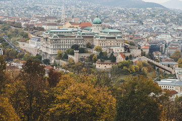 Obraz premium Royal Palace (Buda castle) and fisherman bastion. Budapest Hungary