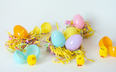  Easter eggs with nest