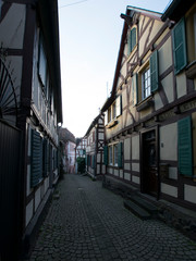Unterer Mittelrhein, Unkel, Gasse im Abendlicht