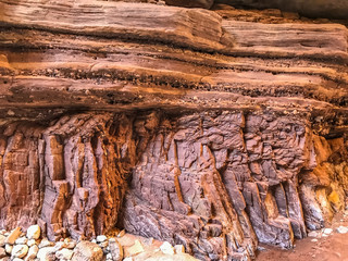 Great Unconformity in Grand Canyon, showing the Tapeats Sandstone and Vishnu Schist basement rock of the Cambrian Explosion boundary in Blacktail Canyon: Life in the Arizona Desert - Nate Loper