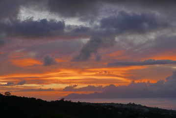 coucher de soleil sur Moorea