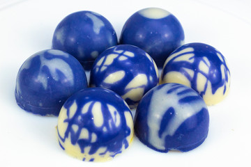 Chocolate candies stuffed with lemon cream 